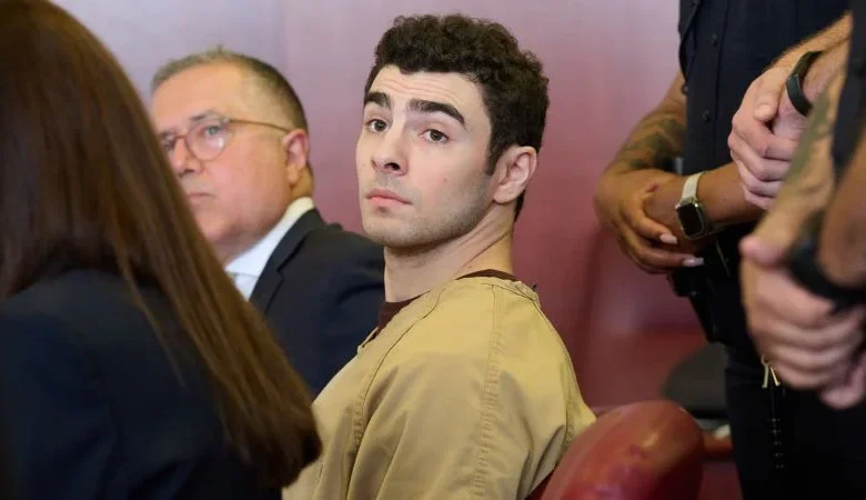 Luigi Mangione will appear in court as his attorneys seek to have key evidence tossed from state murder case