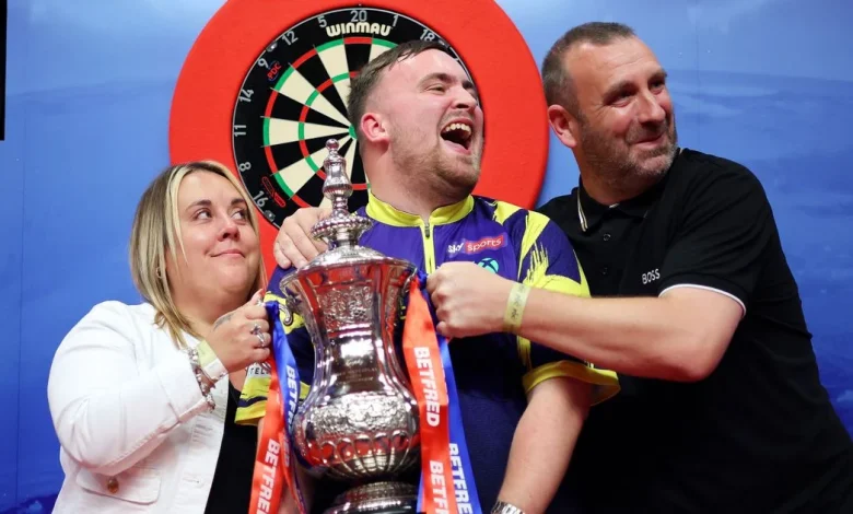 Luke Littler's mum made feelings known after Ricardo Pietreczko confrontation