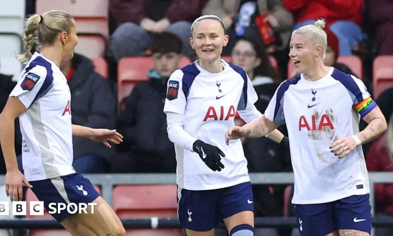 Man Utd 3-3 Tottenham: Hosts comes from three goals down in WSL thriller