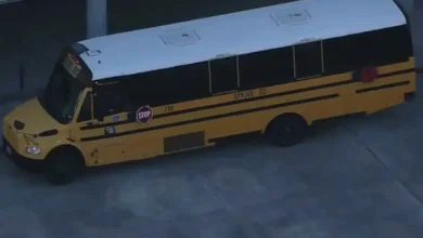 Man points weapon at Spring ISD bus driver, students, then runs away