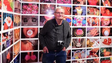 Martin Parr: British documentary photographer dies at 73