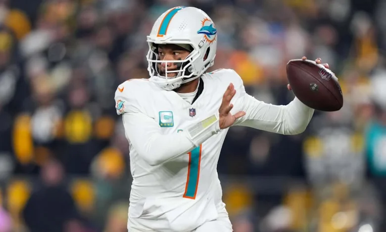 Mike McDaniel: Dolphins' passing attack 'not up to standard' in loss to Steelers