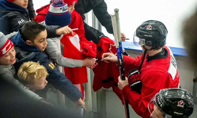 Minnesota Wild Owner Encourages Canadians To Cross Border And Cheer On World Junior Team