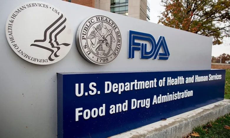 More FDA drama: Top drug regulator calls it quits after 3 weeks