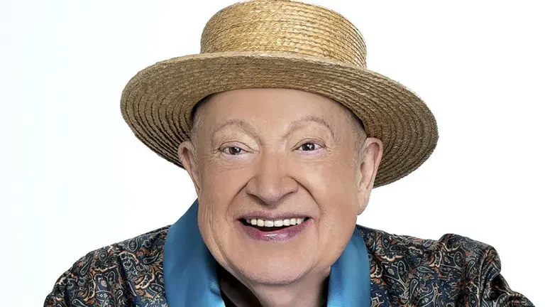 Muere Eduardo Manzano 'El Polivoz' a los 87 años