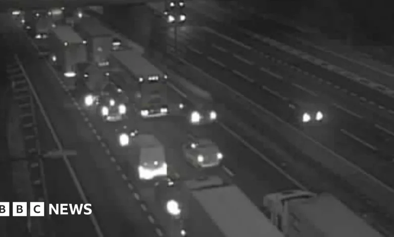 Multi-vehicle crash on M25 near Brentwood in Essex shuts lanes