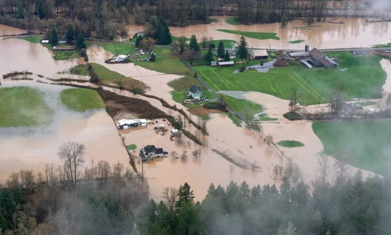 Multiple Auburn neighborhoods evacuated due to severe flooding