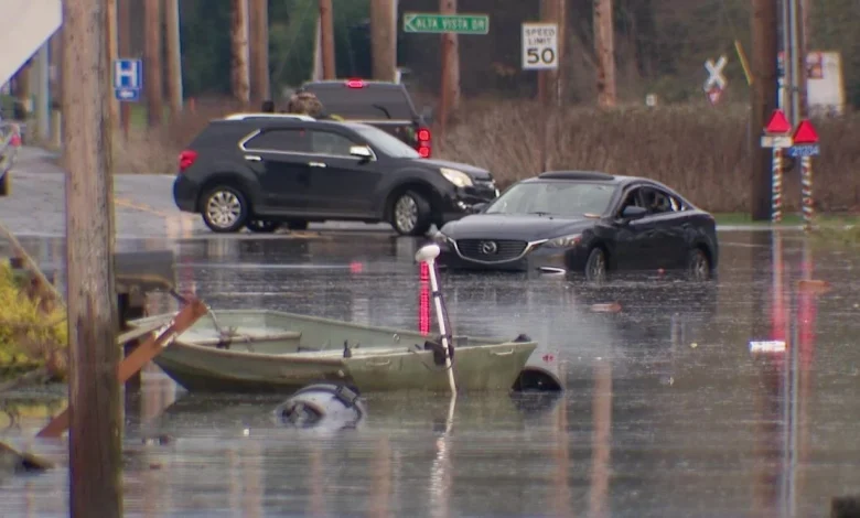 Murray, Ferguson to assess flood damage as Pacific Northwest braces for more rain