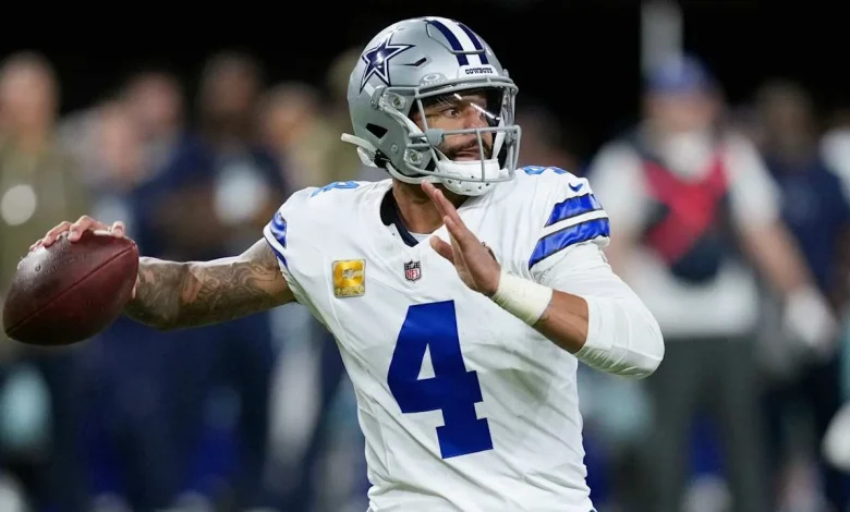 NFL Fantasy 2025 Start 'Em, Sit 'Em: Quarterbacks for Week 17