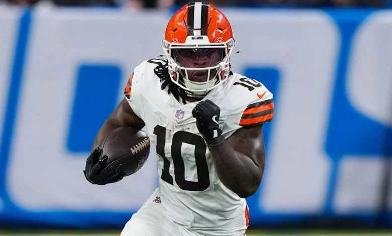 NFL Fantasy 2025 Start 'Em, Sit 'Em: Running backs for Week 15