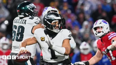 NFL: Scores, results and updates to play-off picture during week 17, including radio commentary on Eagles at Bills