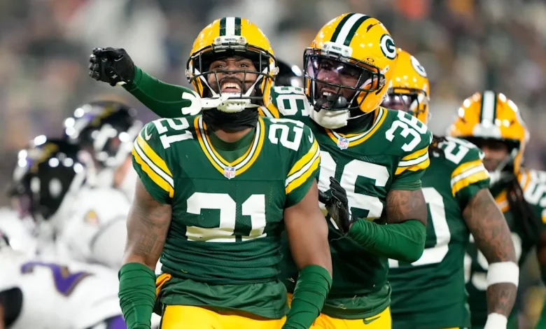 Nate Hobbs leaves for training room with knee injury