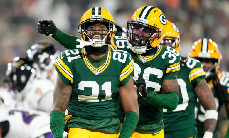 Nate Hobbs leaves for training room with knee injury