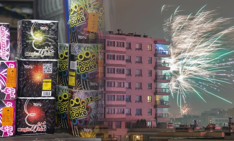 Nawet 5 tys. zł kary. Beztroskie odpalanie fajerwerków w Sylwestra to mit