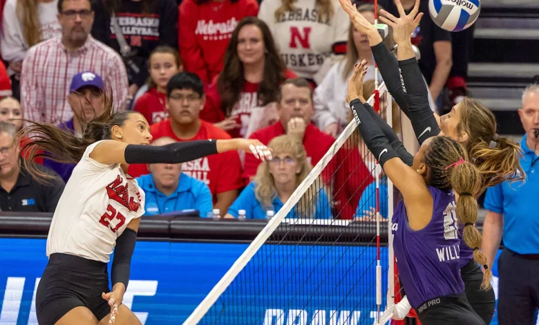 Nebraska Weathers Dip in Offense, Sweeps Kansas State
