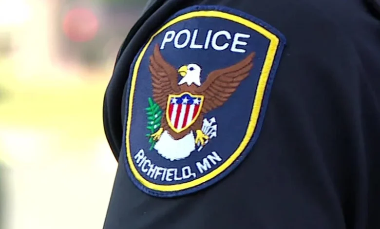 Neighbors witness man "dragging a dead body" from Twin Cities apartment, police say