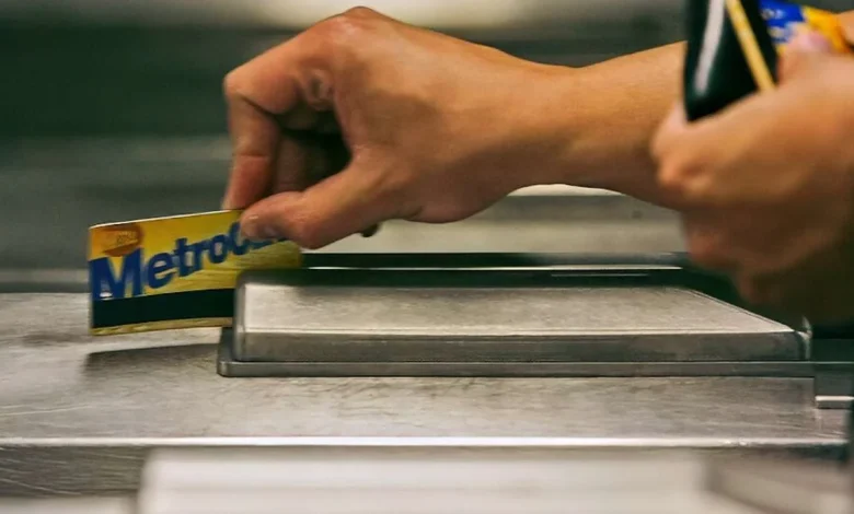 New York subway ends its MetroCard era and switches fully to tap-and-go fares
