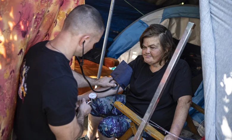 New law protects outreach workers helping homeless Californians