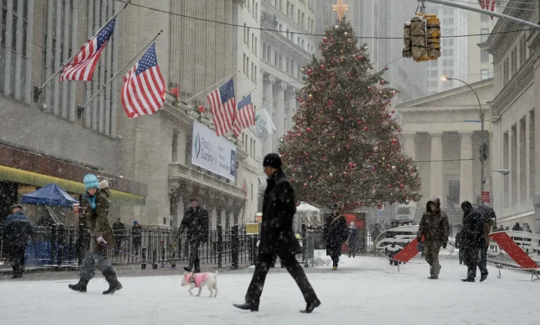 Old Farmer’s Almanac Predicts Weather for December