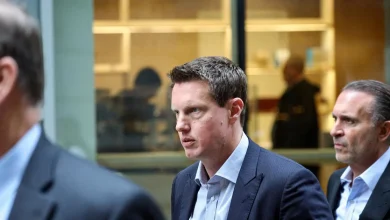 Opposition to Netflix-Warner deal grows in Washington