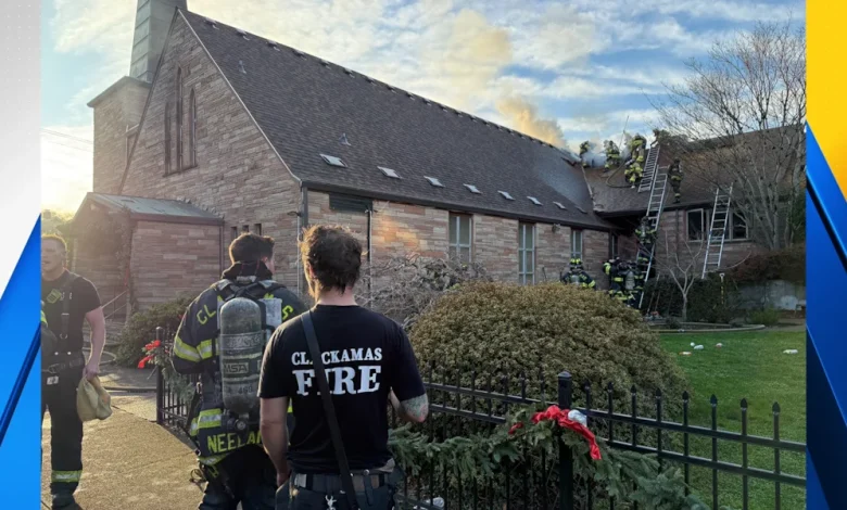 Oregon City church catches fire on Christmas Day