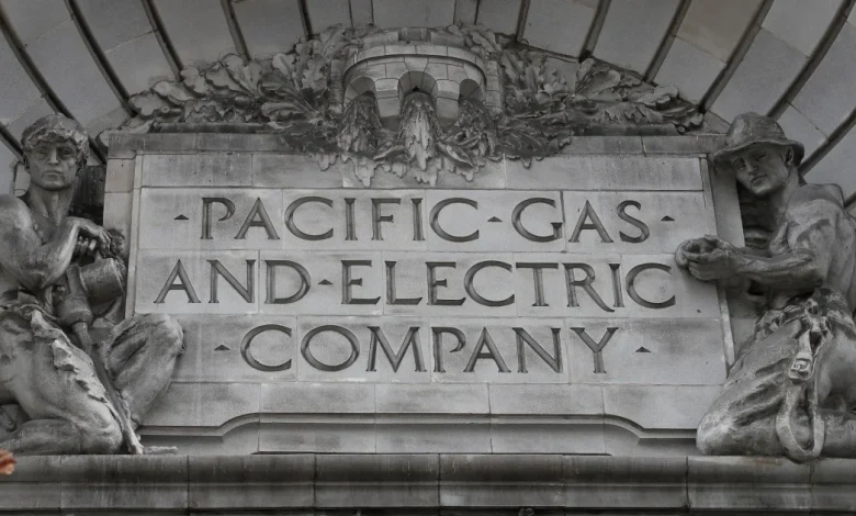 Over 20,700 still without power in San Francisco after massive outage leaves homes and businesses in the dark