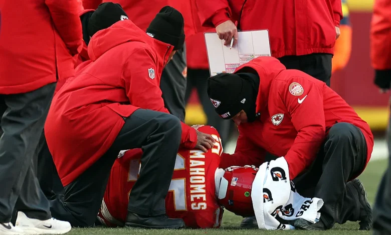 Patrick Mahomes Tore His ACL And The Chiefs Tore Off The Bandage