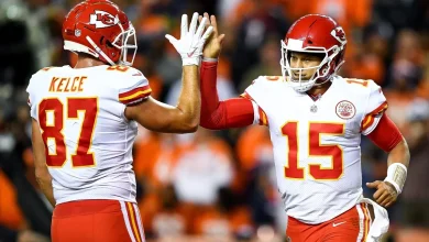 Patrick Mahomes, Travis Kelce make stylish entrance for Week 15 matchup vs. Chargers