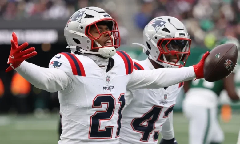 Patriots win AFC East for first time since 2019