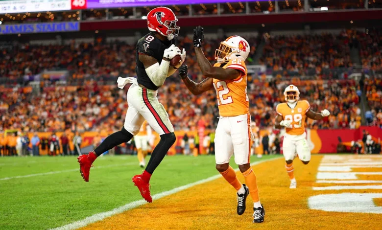 Pending free-agent TE Kyle Pitts has 3 TDs, career night in Falcons comeback