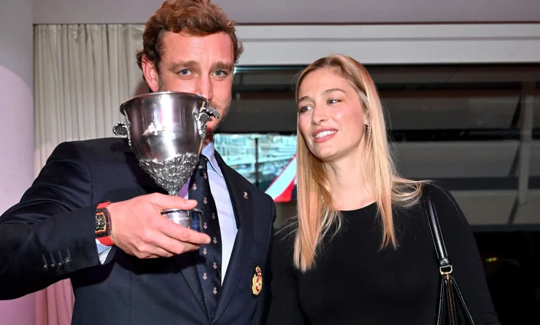 Pierre Casiraghi sacré devant Beatrice Borromeo et les Bourbon des Deux-Siciles au Yacht-Club de Monaco