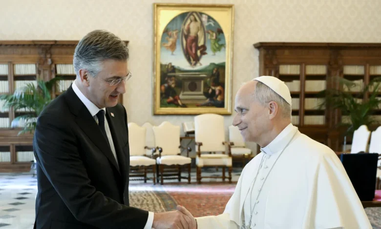 Pope meets Croatian President at Vatican
