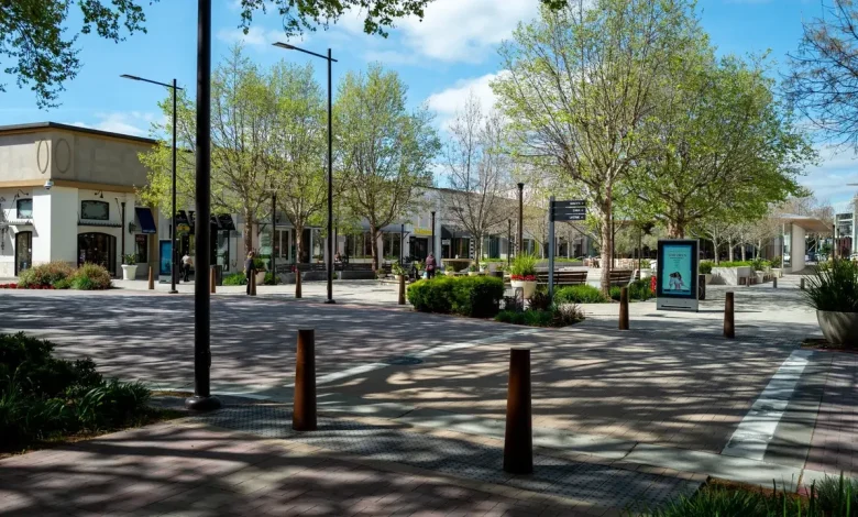 Possible measles exposure at East Bay shopping mall, health officials warn