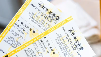 Powerball hits $1.7 billion for Christmas Eve drawing, 4th largest jackpot in U.S. history