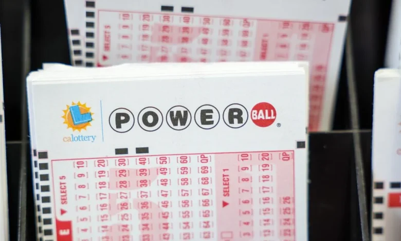 Powerball jackpot hits $1.6 billion on Monday. Oxnard market sells $2.3-million ticket