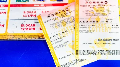Powerball jackpot rises to $1 billion for Saturday's drawing