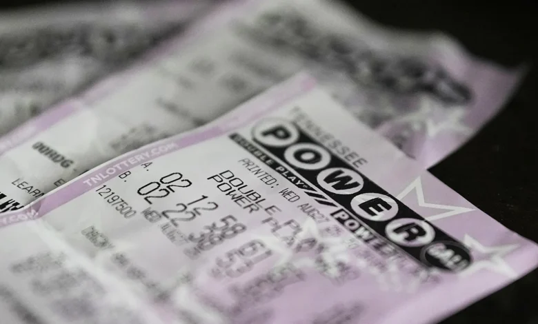 Powerball jackpot rises to $740 million for Monday drawing