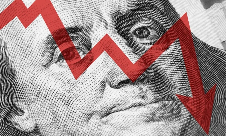 Prediction: 2 Popular Stocks Will Crash in 2026 as This Stock Market Bubble Bursts (Hint: Not Palantir)