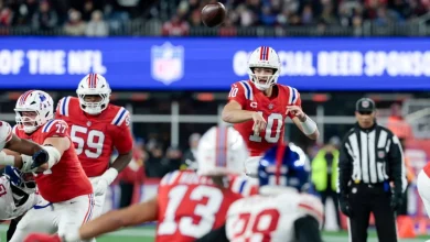 QB Drake Maye leads Patriots past Giants, to NFL-best 11-2
