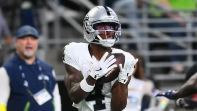 Raiders call up help at wide receiver vs Broncos