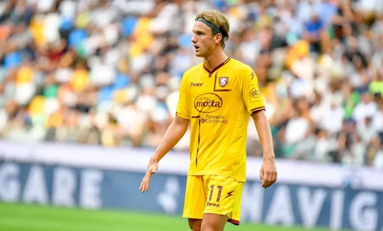 Rangers put ‘important’ offer on the table – Agent change looks key