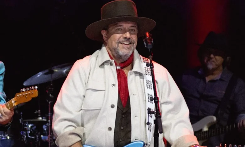 Raul Malo, Mavericks Frontman, Dies at 60