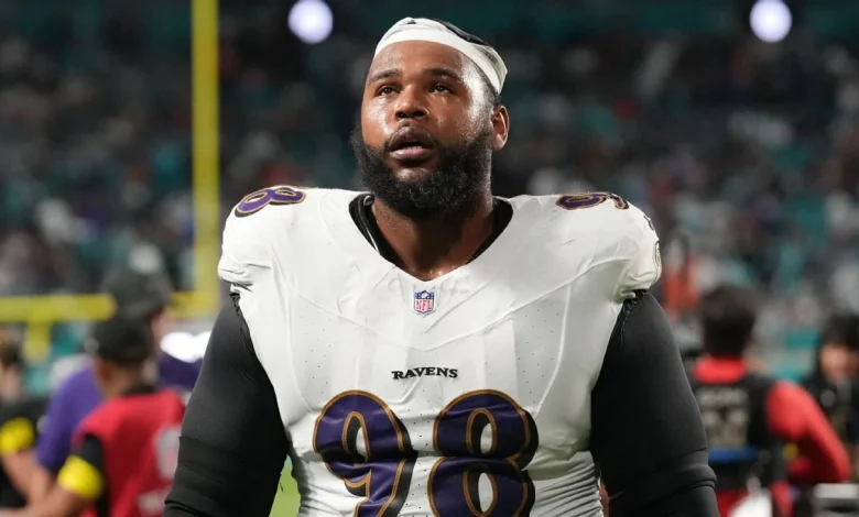 Ravens, DT Travis Jones reach extension before grievance hearing