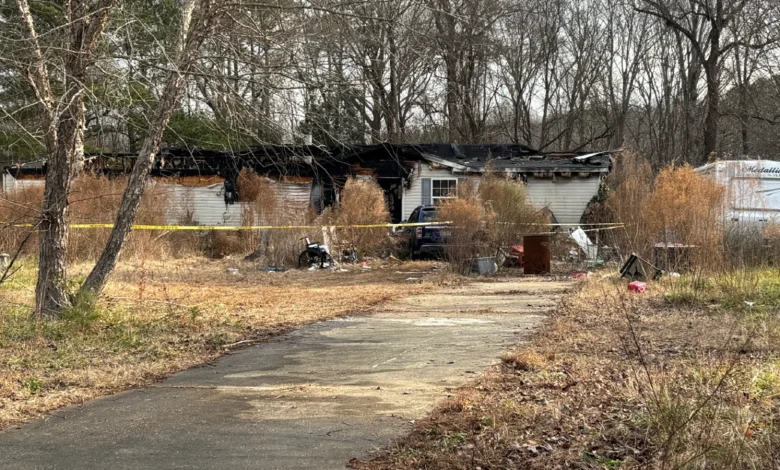 Red Oak Drive | 2 killed in Johnston County house fire on Christmas morning