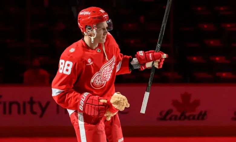 Red Wings' Patrick Kane skates closer to some magical scoring milestones