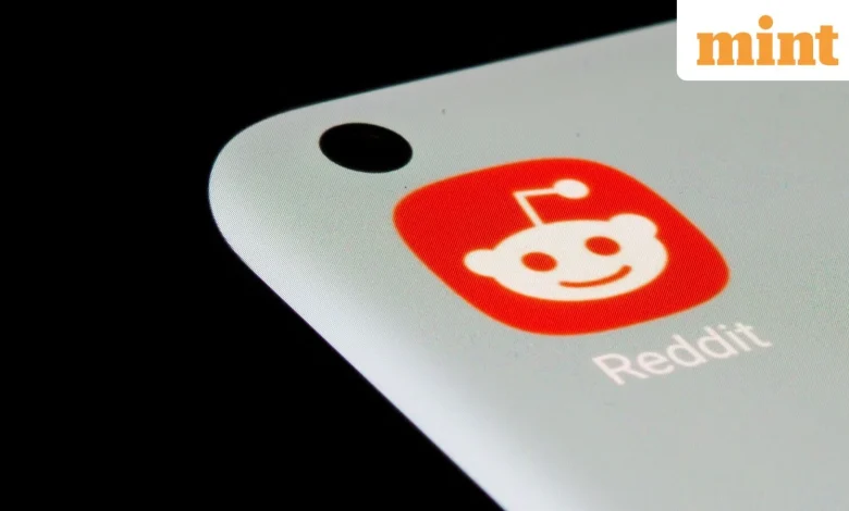 Reddit down: Hundreds of users report outage globally - Check current status here