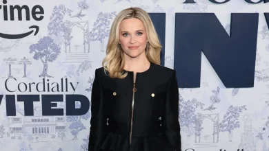 Reese Witherspoon's Winter Red Bag Style Is Just $25 on Amazon