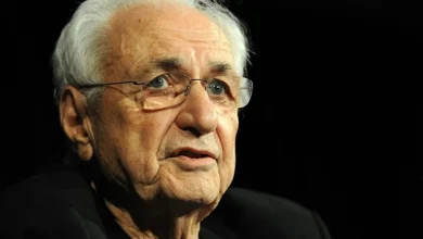 Remembering Frank Gehry, legendary architect of Guggenheim Museum Bilbao - The Art Newspaper