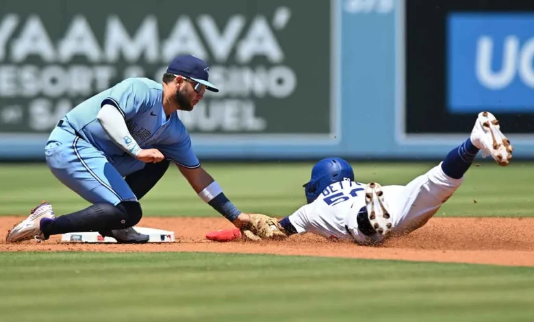 Report: Bo Bichette open to move to second base