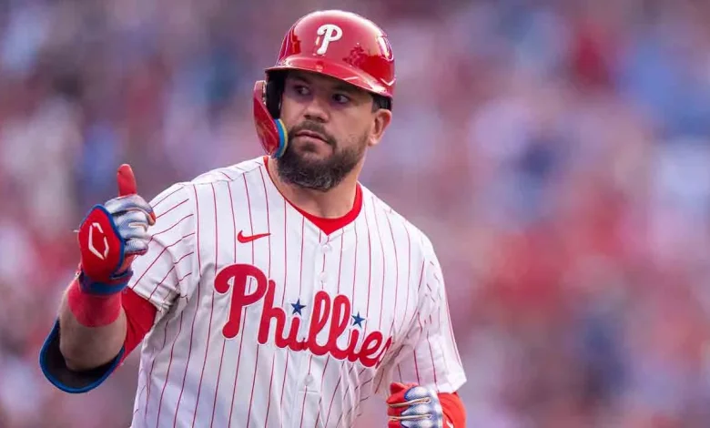 Report: Schwarber finalizing five-year, $150M contract with Phillies